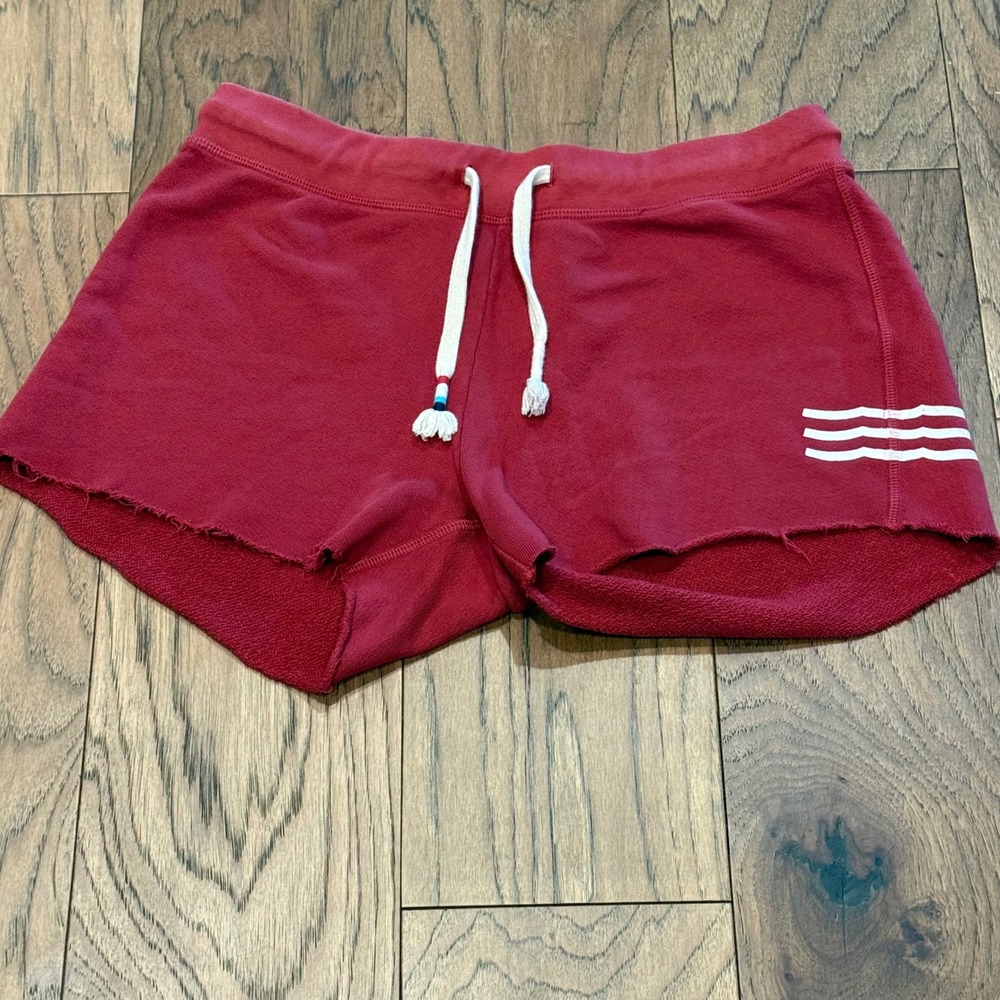 Sol Angeles Womens Red French Terry Raw Hem Wave Graphic Shorts Size M USA